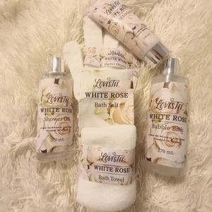 White Rose Self Care Kit:Shower Gel, Gloves, Bath Bubbles, Towel, Salts, Lotions